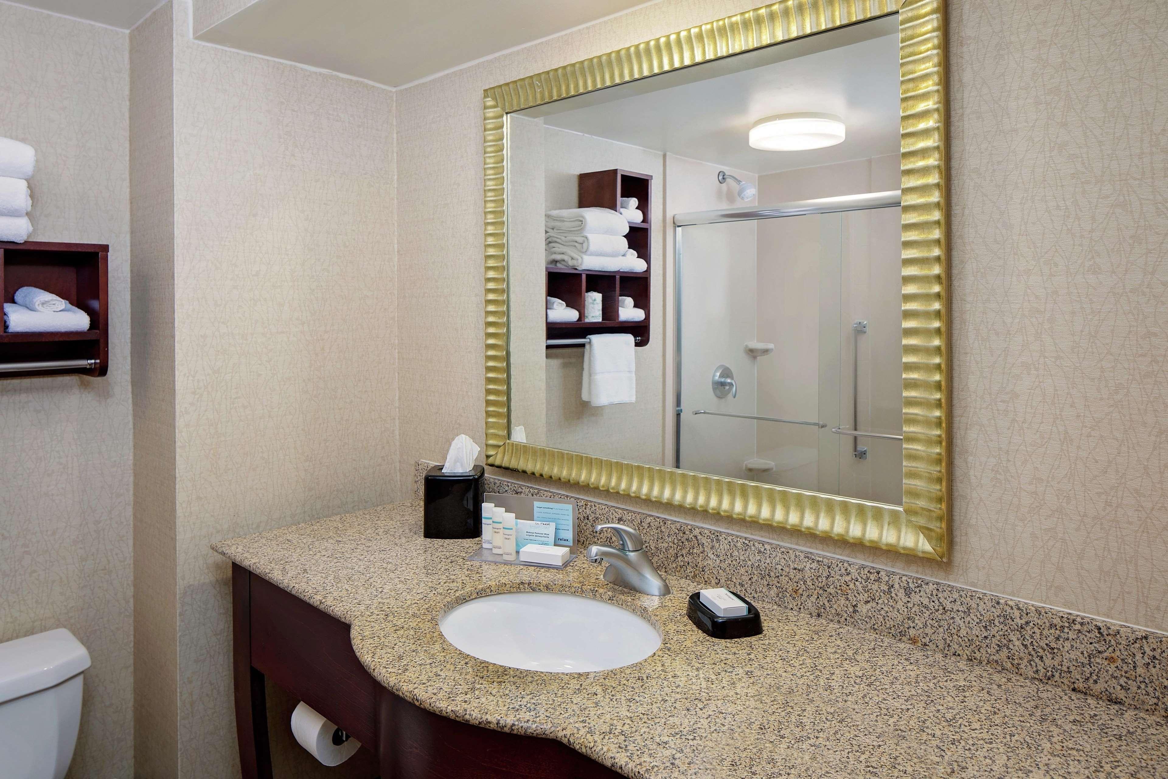 Hampton Inn Philadelphia/Willow Grove Exteriör bild