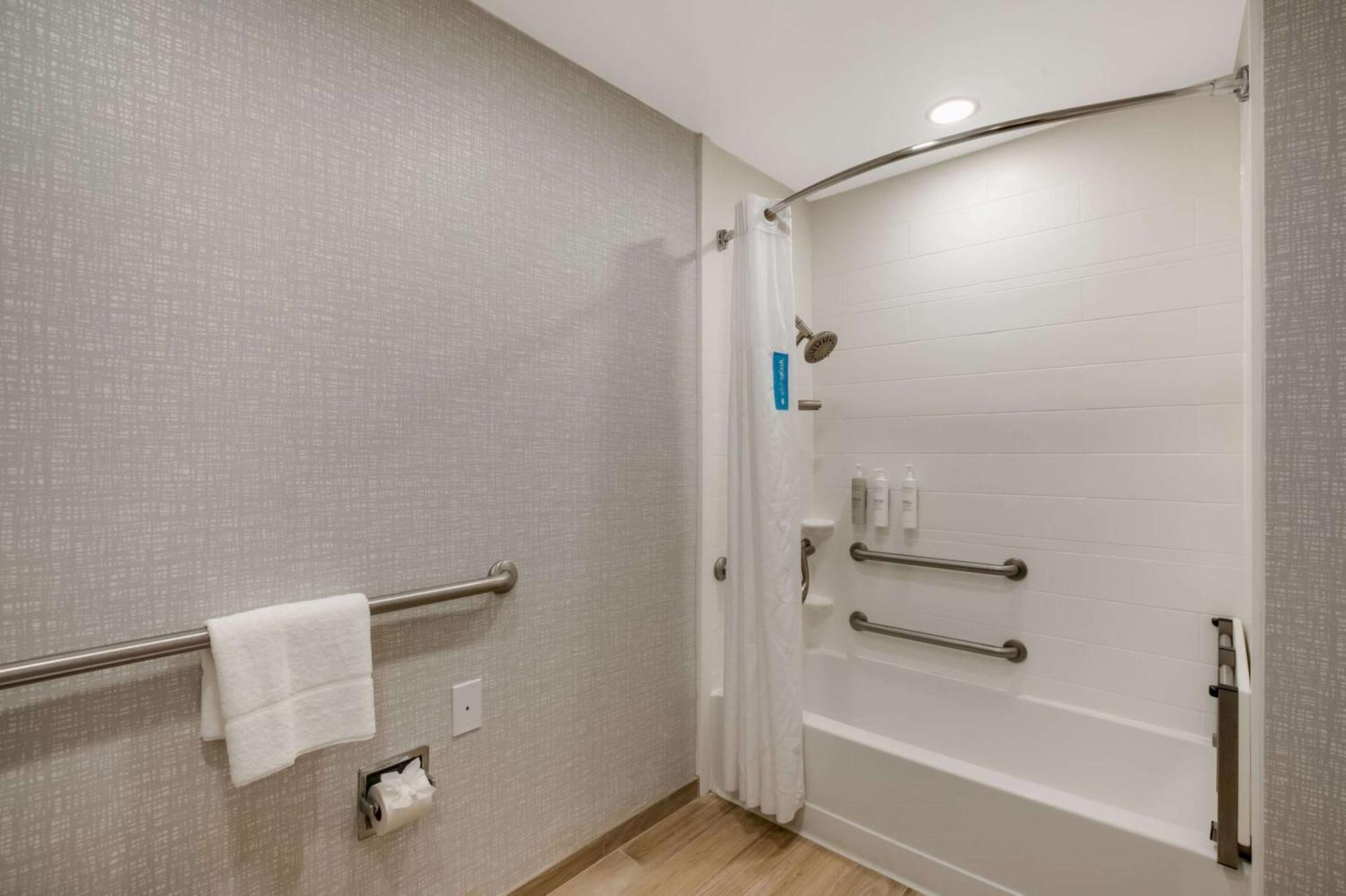 Hampton Inn Philadelphia/Willow Grove Exteriör bild